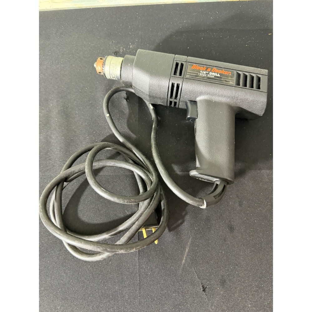 Black & Decker 1/4" Drill 1/4 Inch Black Single Speed Corded 7003 1.5A 2250RPM